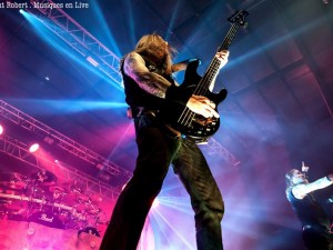 Amon-Amarth-Rocher-de-Palmer-07-Avril-2017_002