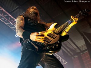 Amon-Amarth-Rocher-de-Palmer-07-Avril-2017_004