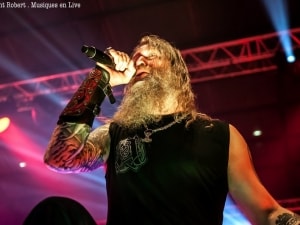 Amon-Amarth-Rocher-de-Palmer-07-Avril-2017_005