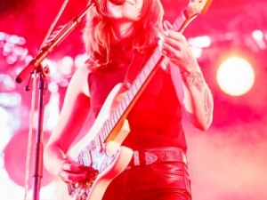 LARKIN-POE_CBP_2022_027