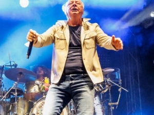 SIMPLE-MINDS_CBP_2022_041