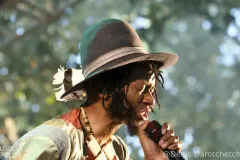D-12.Fantastic-Negrito_Cognac-2026