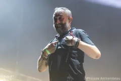 12-MASS-HYSTERIA