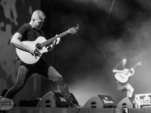 Rodrigo Y Gabriela-17