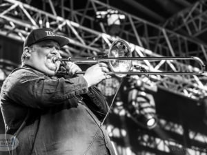 Smokey Joe & The Kid-11