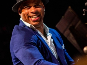 Roberto-Fonseca-special-guest-Omara-Portuondo-Mayra-Andrade-Joe-Lovano_001