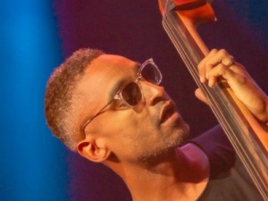 Christian-Scott_010