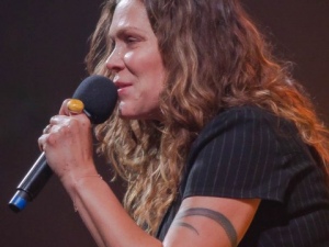 Beth-Hart-JIM_2019_017