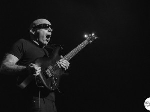 Joe_Satriani_Femina