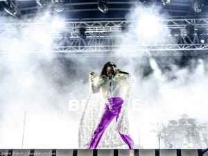 Thirtysecondstomars00001