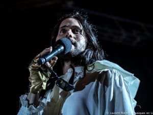 Thirtysecondstomars00027