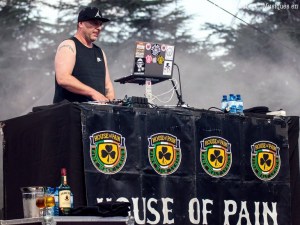 1-House Of Pain00001
