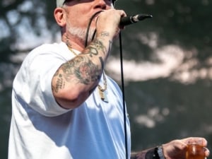 1-House Of Pain00008