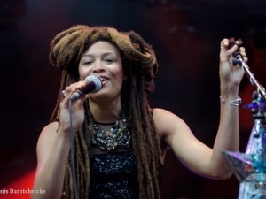 valerie_june_fourviere_2017_012