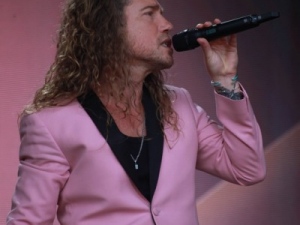 julien-dore_p2n_2022_016