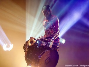 Too Many Zooz00002