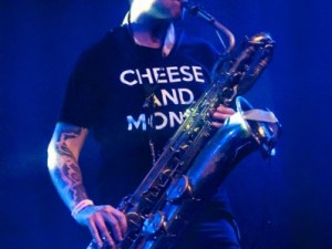 Too Many Zooz00004