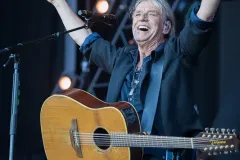 JEAN-LOUIS_AUBERT_Patrick_Arfi_Vieilles_Charrues_2026-3