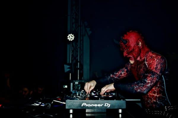 SKULLCORE - L'ENTREPÔT #LIVE REPORT @ ALIZE SIBELLA 12 PHOTO 11 e1523523548688