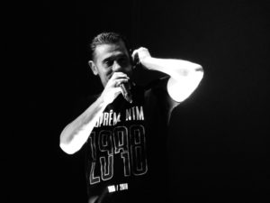 AB777241 3142 42EC 9591 2477BF4A1278 1 105 c