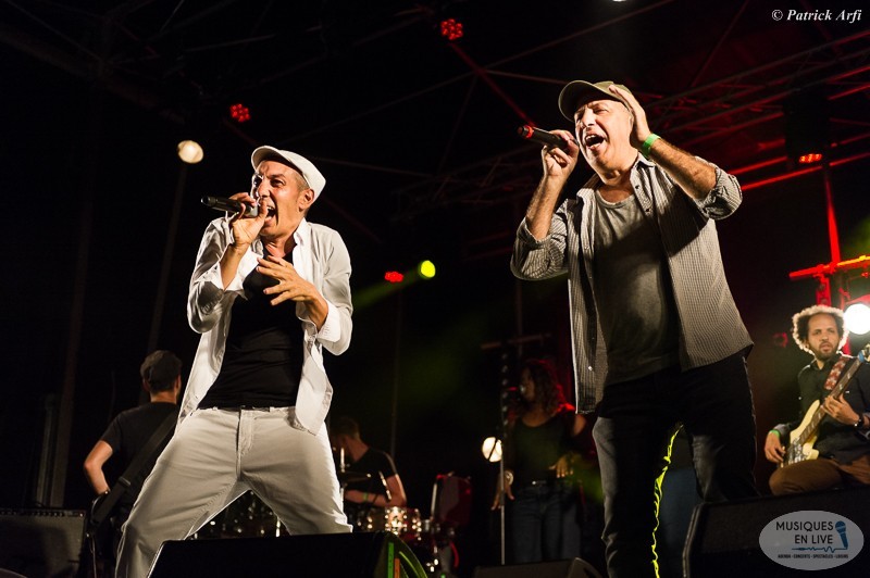 HK Les Saltimbanques 08