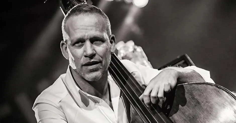 LA PLAYLIST VIDEOS SPECIALE AVISHAI COHEN ! 1 870x489 5cdd692e66574 avishai cohen